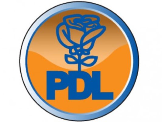 Pedeliştii îl atacă pe Mazăre